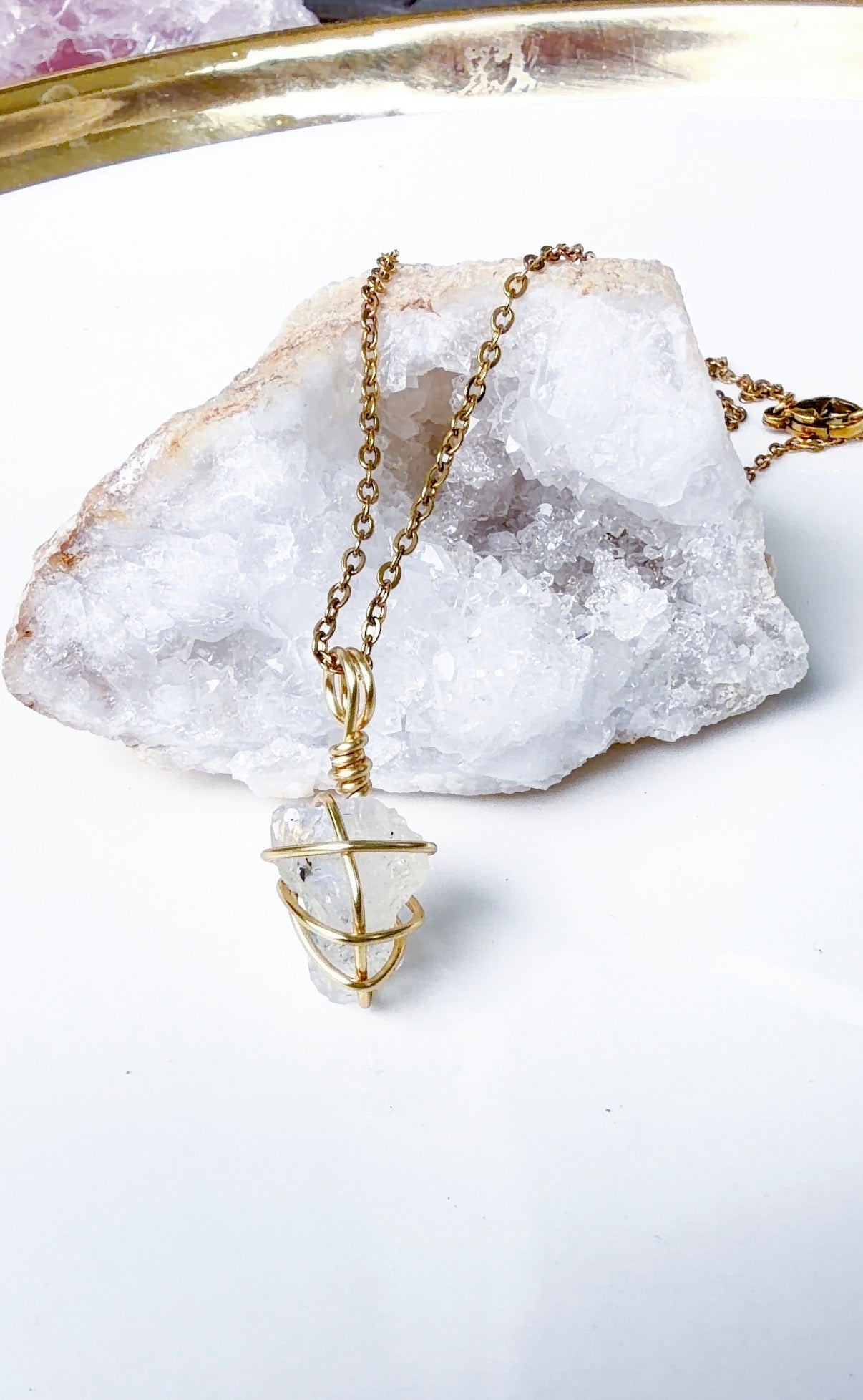 Mondstein Kette Gold für Intuition, Weiblichkeit & Neubeginn
